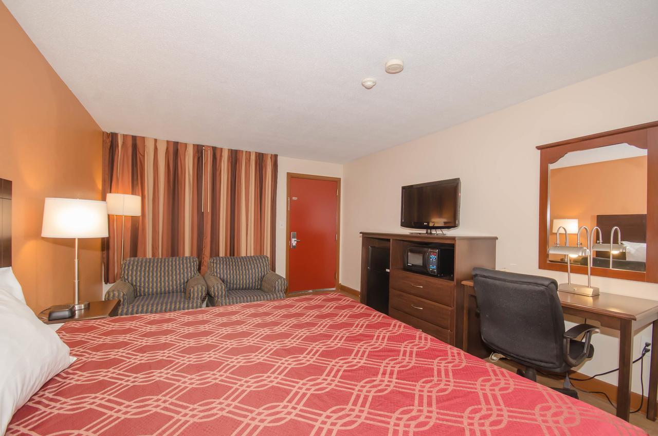 Econo Lodge Sharon Εξωτερικό φωτογραφία